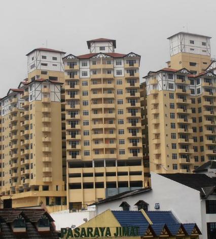 Lacy'S Crown Imperial Court Apartment Cameron Highlands Exterior foto